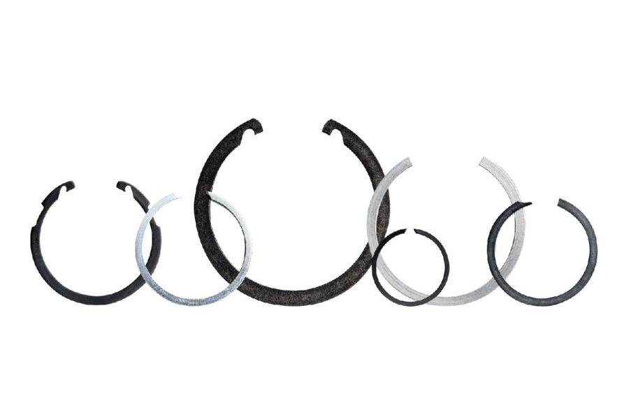 3D render of constant section retaining rings, also known as snap rings, with a uniform profile for sturdy and reliable fastening on a shaft